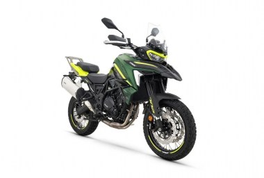 TRK_702X8